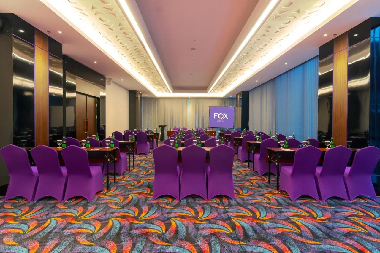 Fox Hotel Джаяпура Екстер'єр фото