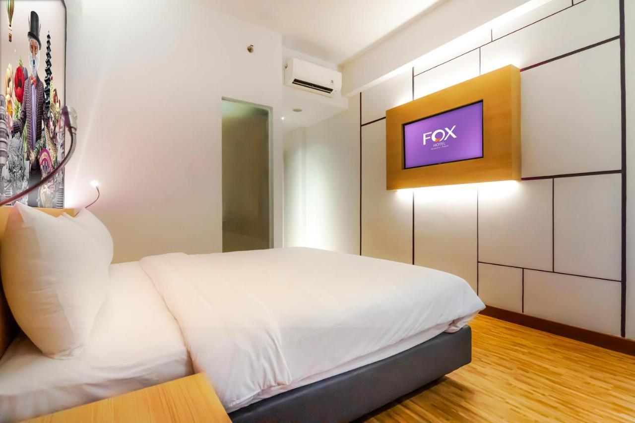Fox Hotel Джаяпура Екстер'єр фото