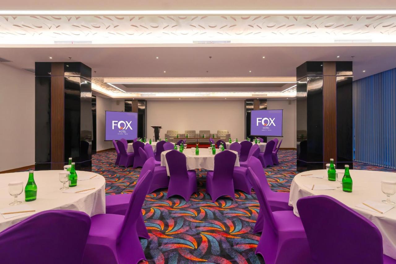 Fox Hotel Джаяпура Екстер'єр фото